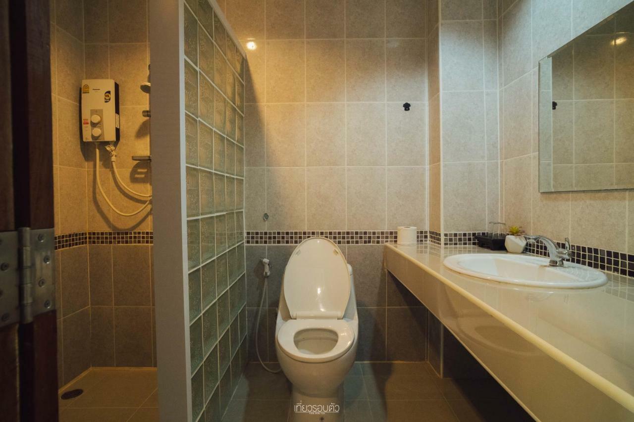 Hotel Baan Krittika Udon Thani Esterno foto